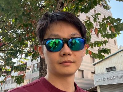 在水中「瞎子摸魚」到1.2清晰視力，我只做了一件事